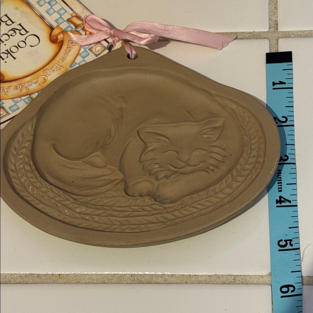 BROWN BAG COOKIE ART SHORTBREAD MOLD βCat Sleeping 1988β πββ¬ - Picture 8 of 8
